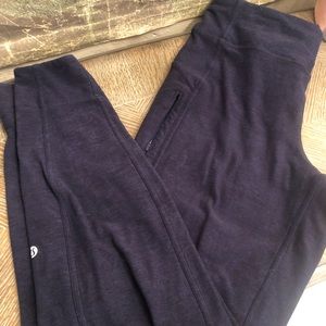 Lululemon High-waisted joggers Blue Size 6